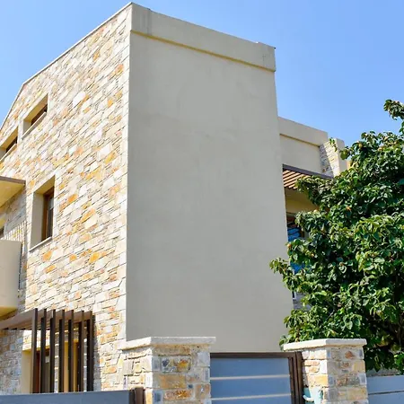 Ektor's In The City Center Skiathos, Free Parking & Wifi *