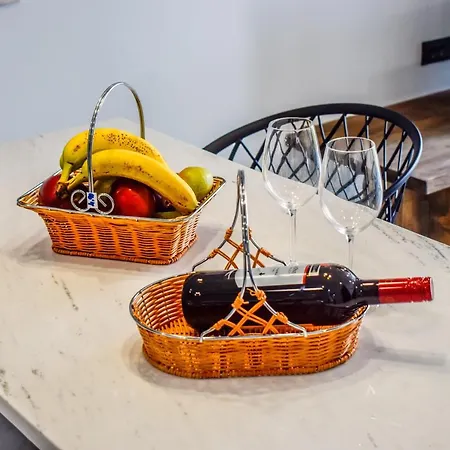 Ektor's In The City Center Skiathos, Free Parking & Wifi * Skiathos-Stadt
