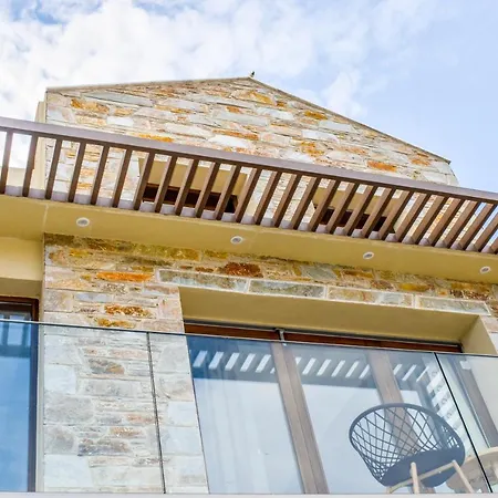 Ektor's In The City Center Skiathos, Free Parking & Wifi Apartment