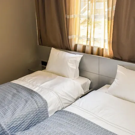 Ektor's In The Center Skiathos, Free Parking & Wifi * 스키아토스 타운